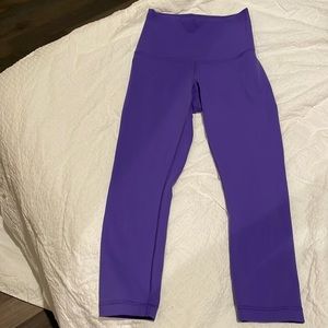 Lululemon high rise purple crop leggings, sz 4